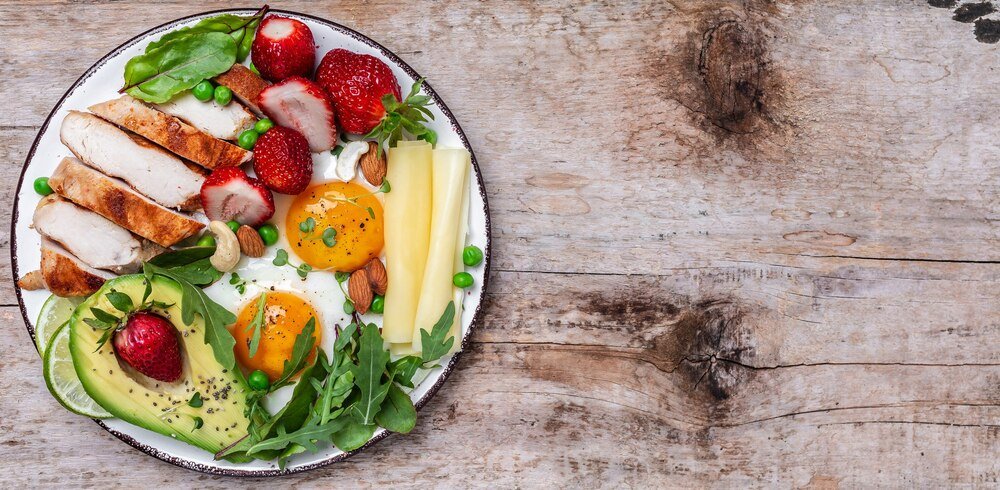 Pomysły na białkowo tłuszczowe śniadania dla aktywnych